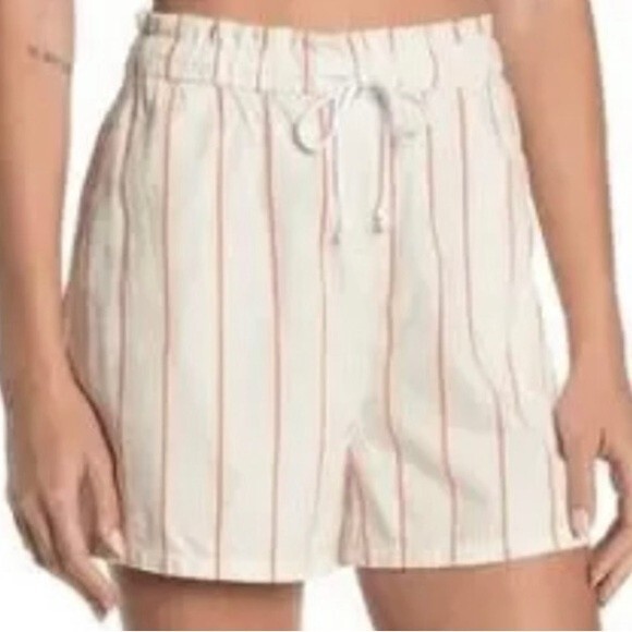 NEW Nordstrom Abound Paper Bag Ivory and Coral Striped Drawstring Shorts Size XS - Picture 1 of 9